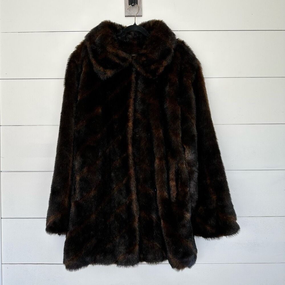 Vintage Terry Lewis Classic Luxuries Women’s Plus Size 2X Faux Fur Penny Lane Co